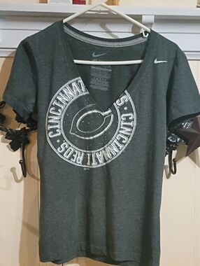 Nike Women's Dark Gray Cincinnati Reds V-Neck Tee with White Logo